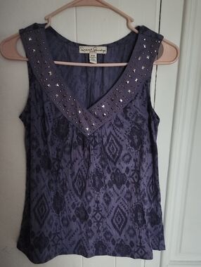 Purple Studded V-Neck Sleeveless Top By French Laundry Size Small